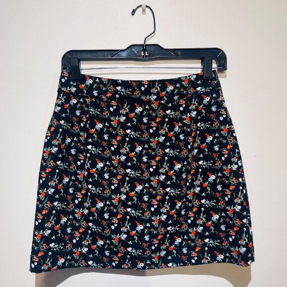 Little Moon Black Skirt Size 4 - Picture 7 of 7